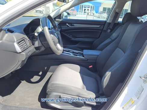 Used 2019 Honda Accord LX image 10