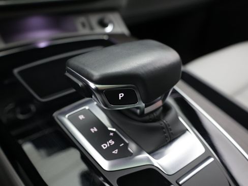 Used 2023 Audi Q5 2.0T Premium w/ Convenience Package AWD/4WD image 22