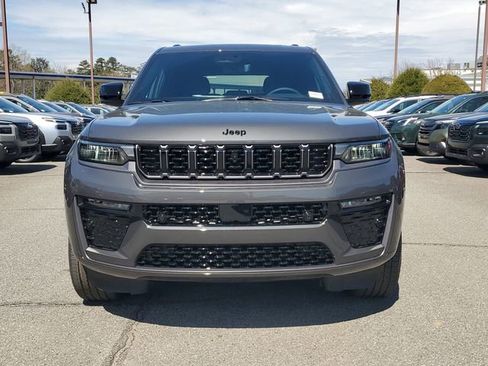 New 2026 Jeep Grand Cherokee Limited image 2
