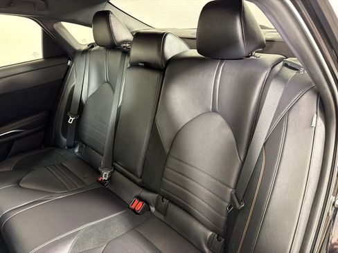 Used 2022 Toyota Avalon Touring w/ Advanced Safety Package image 21