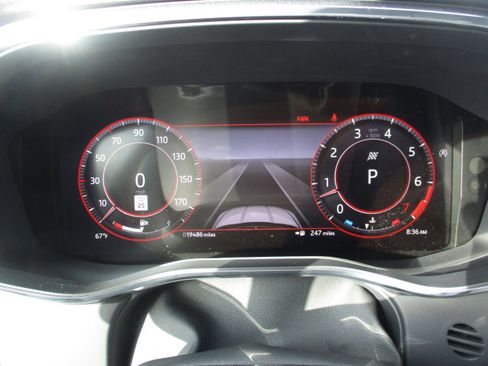 Used 2024 Jaguar F-PACE R-Dynamic S image 21