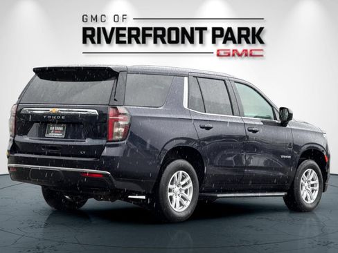 Used 2024 Chevrolet Tahoe LT AWD/4WD image 3