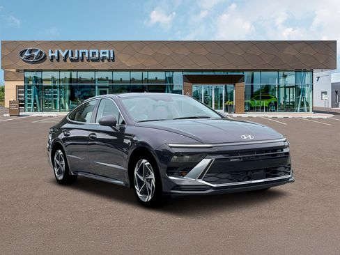 New 2026 Hyundai Sonata SEL FWD image 11