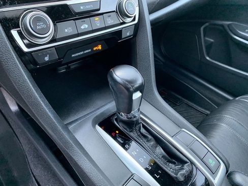 Used 2017 Honda Civic EX-L image 25