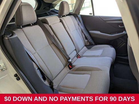 Used 2025 Subaru Outback Premium AWD/4WD image 27