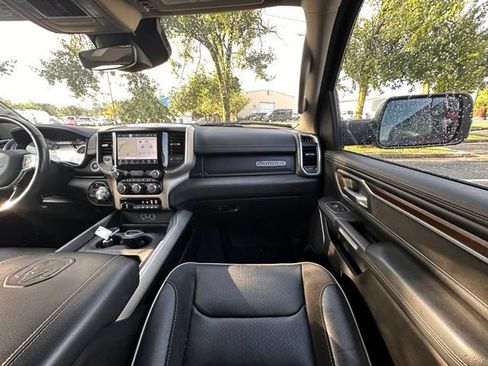 Used 2022 RAM 1500 Laramie AWD/4WD image 27