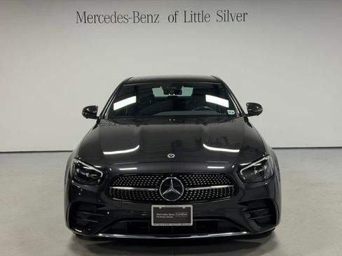 Used 2023 Mercedes-Benz E 350 4MATIC Sedan image 9
