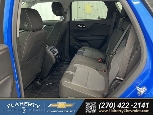 Used 2024 Chevrolet Blazer LT w/ Convenience Package FWD image 11