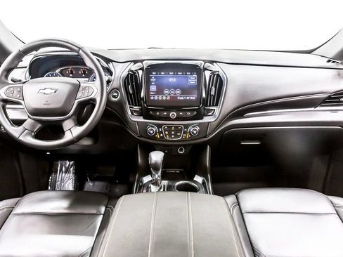 Used 2023 Chevrolet Traverse LT w/ LPO, Floor Liner Package AWD/4WD image 17
