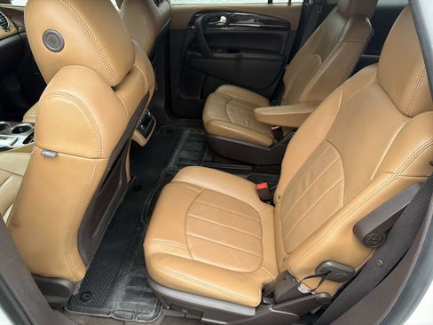 Used 2015 Buick Enclave Leather FWD image 17