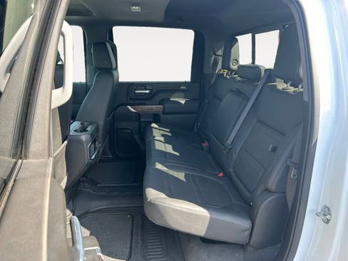 Used 2023 GMC Sierra 3500 Denali w/ Denali Ultimate Package image 24
