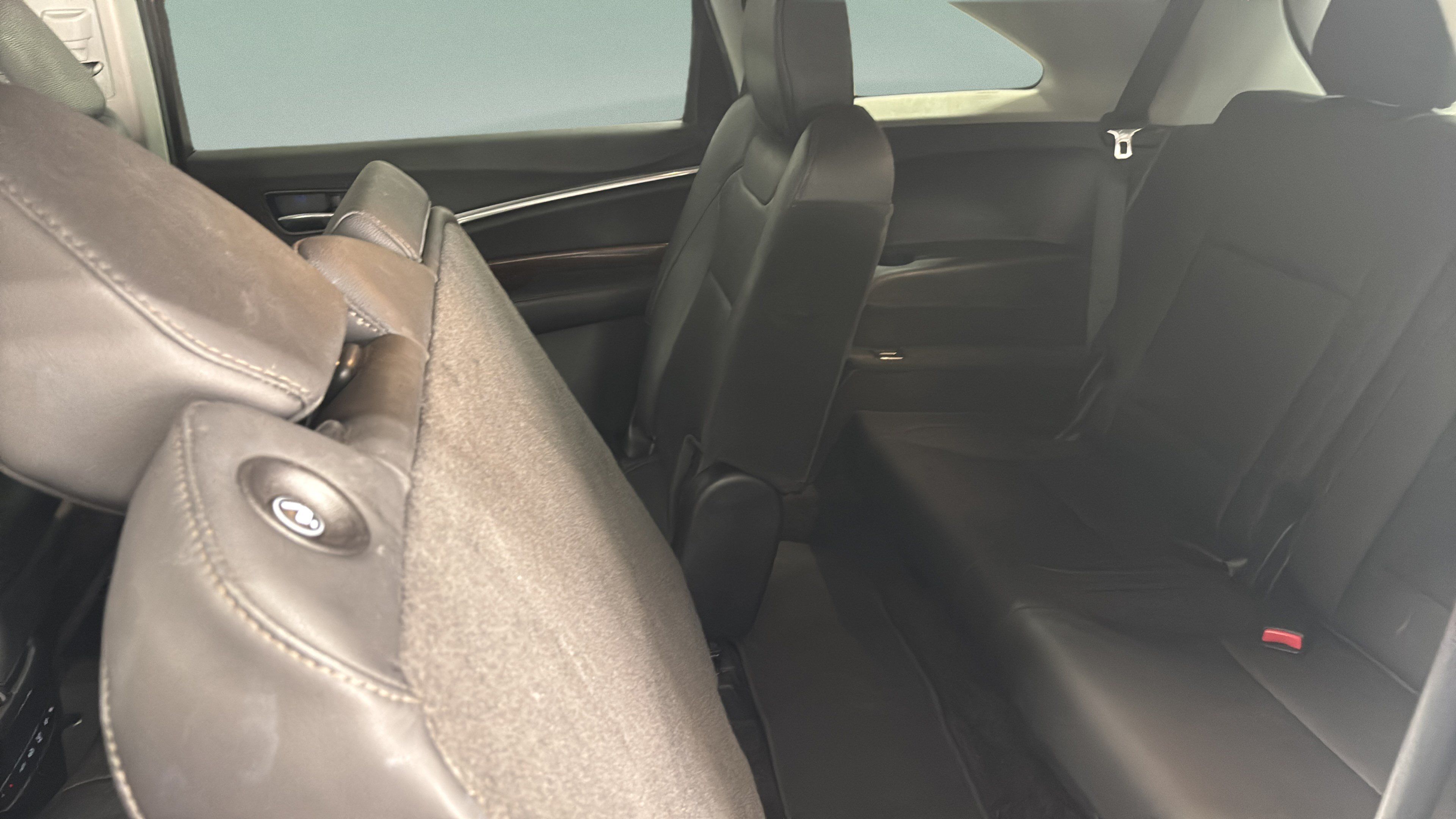 Used 2018 Acura MDX w/ Technology Package FWD image 28