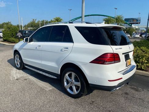 Used 2018 Mercedes-Benz GLE 350 image 2