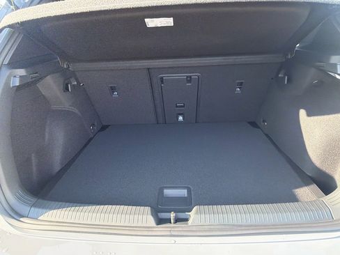 New 2026 Volkswagen GTI SE FWD image 12