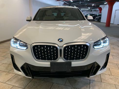 Used 2023 BMW X4 xDrive30i w/ M Sport Package image 3