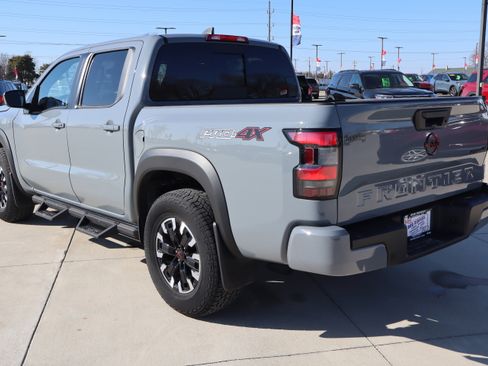 Used 2024 Nissan Frontier PRO-4X w/ Off-Road Protection Package image 7