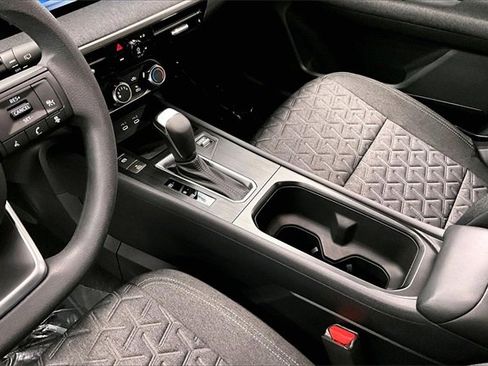 Used 2025 Nissan Kicks SV image 14