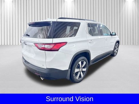 Used 2019 Chevrolet Traverse LT w/ LT Premium Package image 7