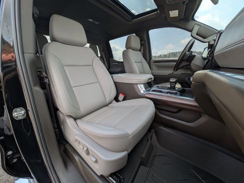 Used 2025 GMC Sierra 1500 SLT w/ SLT Premium Plus Package image 20