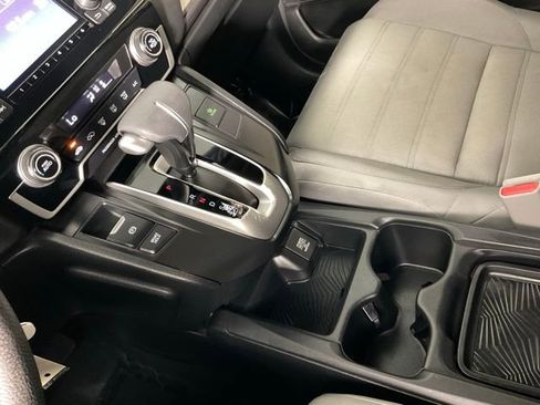 Used 2019 Honda CR-V LX image 19