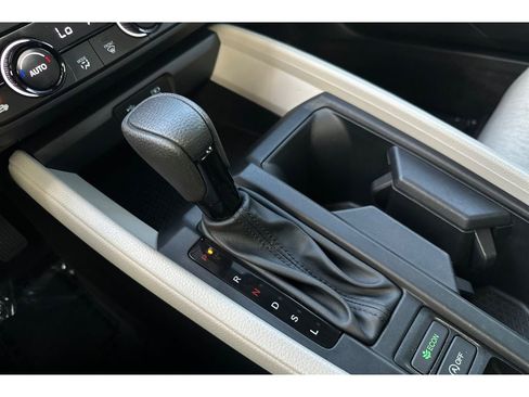 Certified 2024 Honda Accord EX image 33