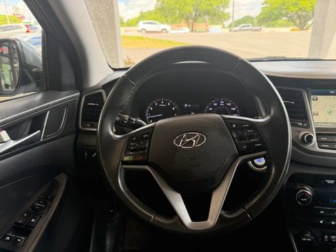 Used 2017 Hyundai Tucson Limited AWD/4WD image 10