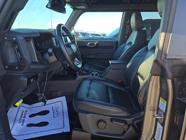 Used 2025 Ford Bronco Badlands AWD/4WD image 10