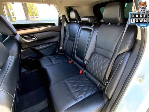 Used 2023 Nissan Rogue Platinum image 26