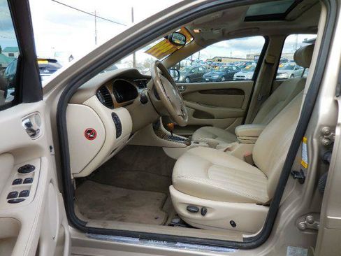 Used 2002 Jaguar X-TYPE 3.0 image 5