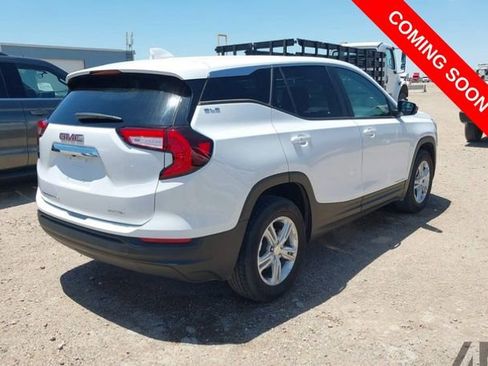 Used 2022 GMC Terrain SLE AWD/4WD image 4