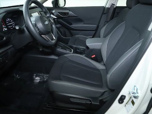 Certified 2025 Subaru Impreza 2.0i image 18