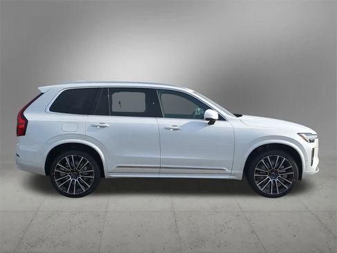 New 2026 Volvo XC90 B6 Plus w/ Protection Package Premier image 7