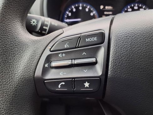 Used 2022 Hyundai Kona SEL image 26