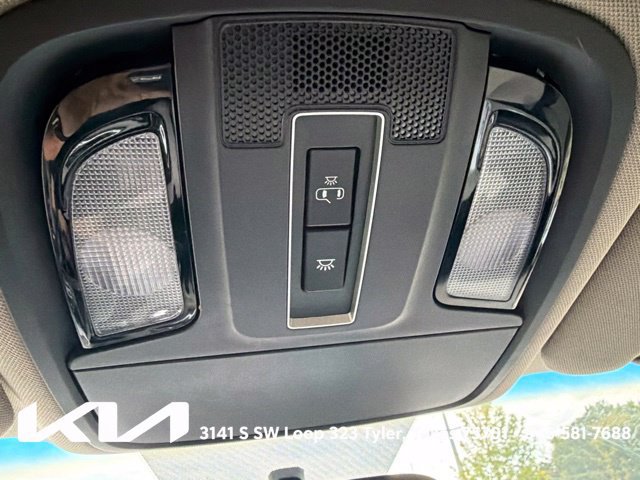 Used 2017 Kia Sorento FWD image 22
