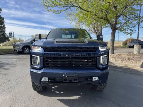 Used 2021 Chevrolet Silverado 2500 LTZ w/ LTZ Plus Package image 2