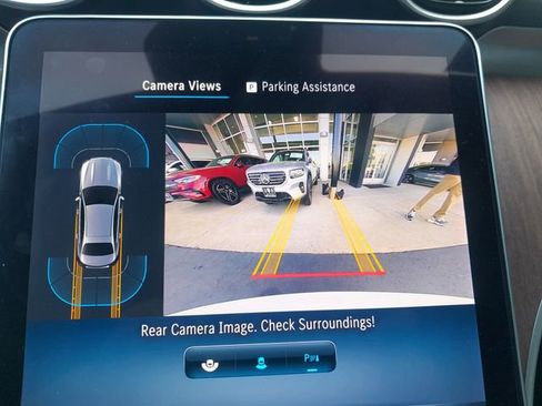 Used 2024 Mercedes-Benz C 300 4MATIC Sedan image 9