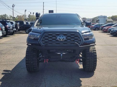 Used 2022 Toyota Tacoma TRD Off-Road image 42