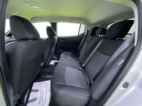 Used 2025 Nissan Leaf S image 26
