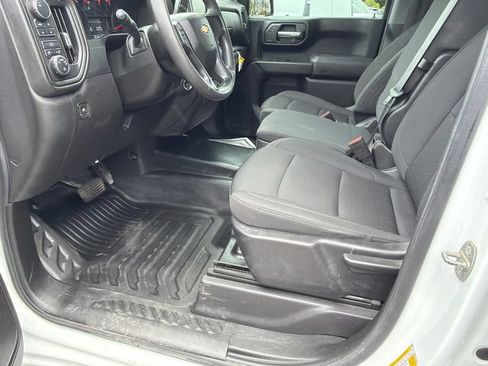 Used 2023 Chevrolet Silverado 1500 W/T w/ WT Value Package AWD/4WD image 9