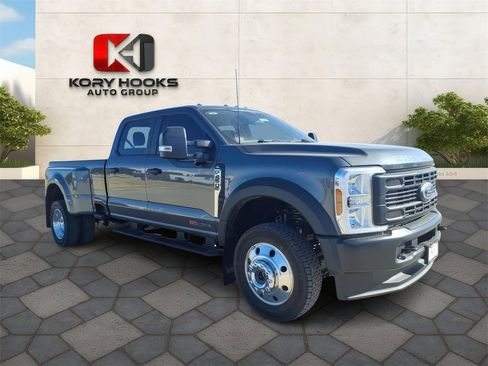 New 2026 Ford F450 XL w/ 360-Degree Camera Package image 4