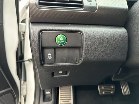 Used 2017 Honda Accord Sport Special Edition image 21