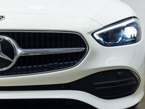 Used 2024 Mercedes-Benz C 300 4MATIC Sedan image 7