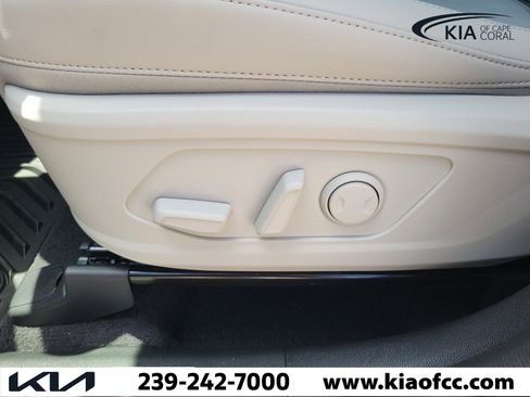 New 2026 Kia Sorento EX FWD image 21