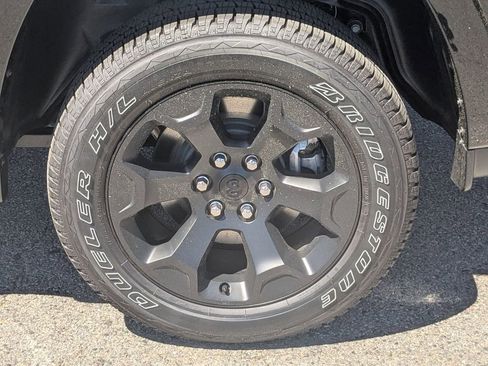 New 2026 RAM 1500 Big Horn AWD/4WD image 11