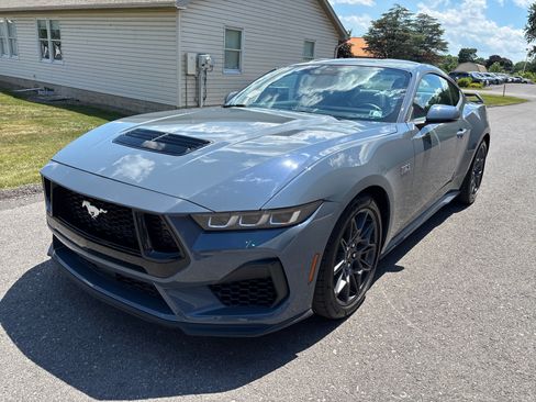 Used 2024 Ford Mustang GT Premium w/ GT Performance Package RWD image 9