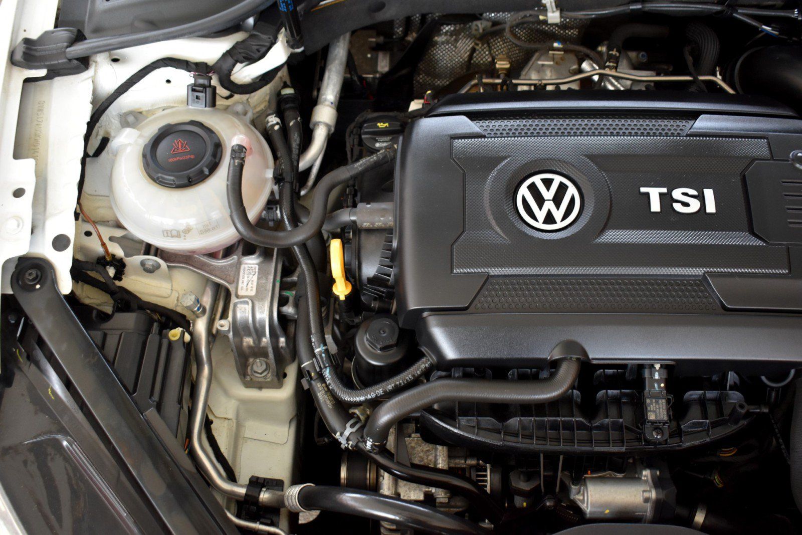 Used 2019 Volkswagen GTI SE FWD image 49