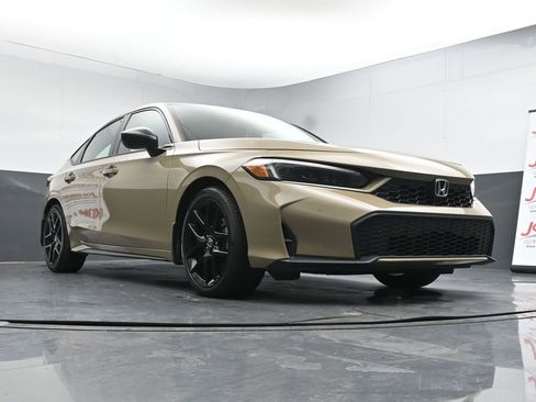 Used 2025 Honda Civic Sport image 18