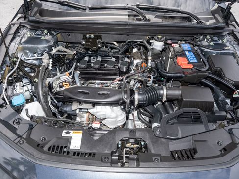Certified 2025 Honda Accord SE image 35