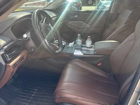 Used 2024 Acura MDX SH-AWD w/ Advance Package image 9