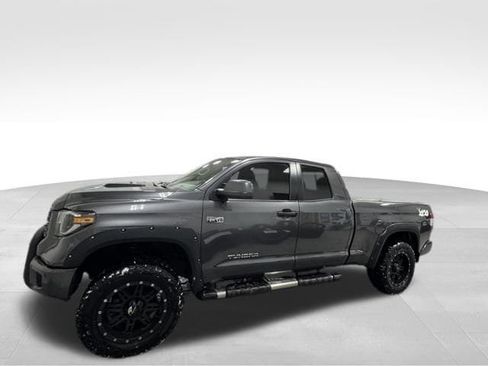 Used 2019 Toyota Tundra SR5 w/ TRD Sport Package image 33